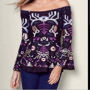 VENUS Off Shoulder Top